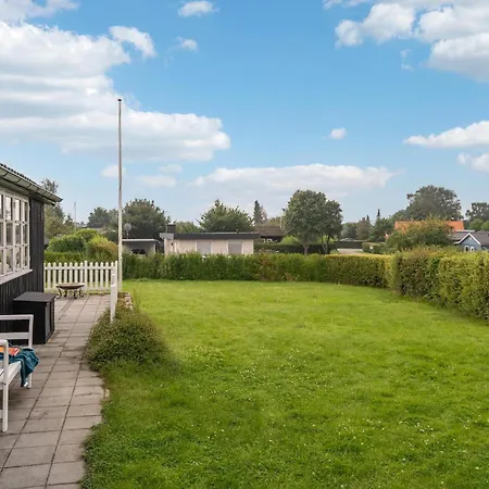 3 Bedroom Cozy In Hejls